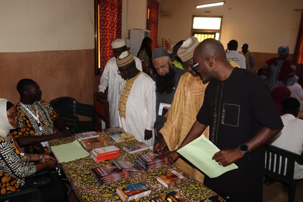 lancement de la 3eme edition du marche du livre et des arts du niger