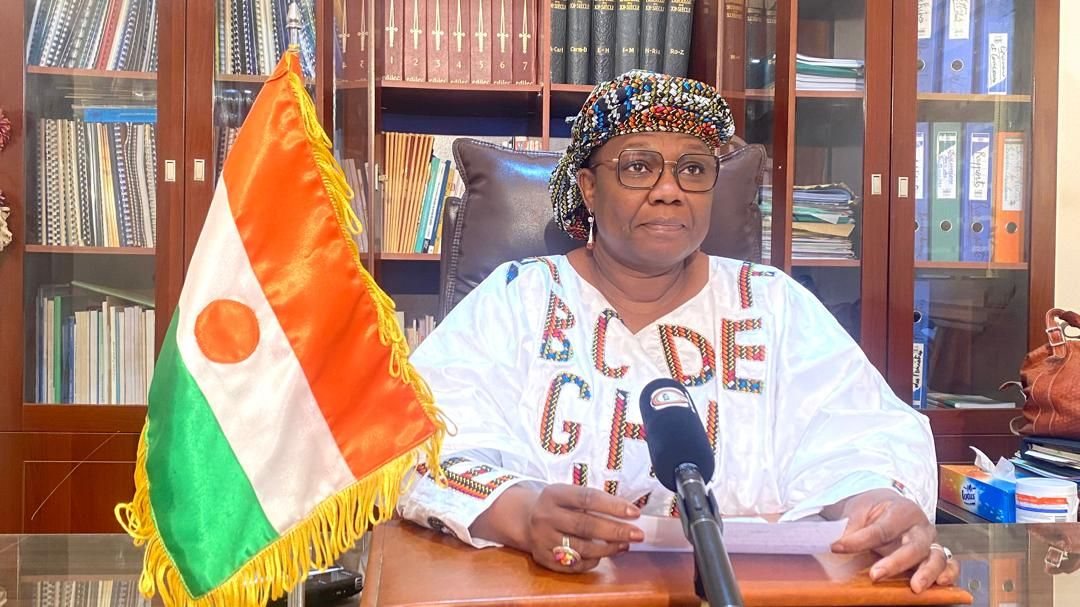 rentree scolaire 2025 2026 au niger la ministre elisabeth sherif trace les grandes priorites de lecole nigerienne