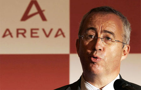 Luc Oursel, président du directoire d'Areva s'est rendu au Niger