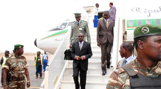 Salou_Abuja_25_03_11