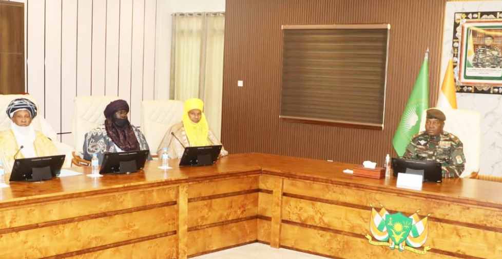 A.Tiani entretien avec lassociation des chefs traditionnels du niger