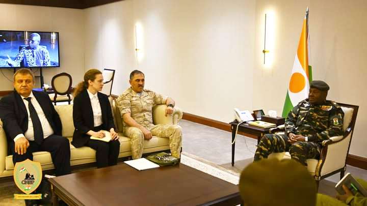 rencontre entre le president tiani et une delegation russe pour renforcer la cooperation bilaterale