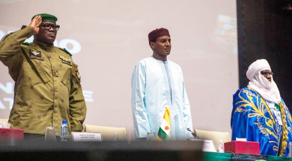 ali mahamane lamine zeine lance le conseil consultatif pour la refondation vers une nouvelle gouvernance au niger