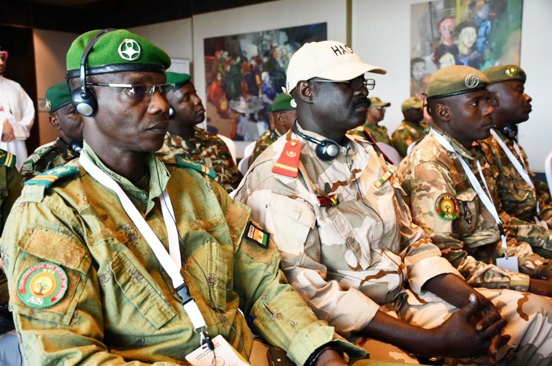 la coalition islamique militaire contre le terrorisme cimct clot son programme specialise sur les centres dintegration et de rehabilitation des extremistes a niamey 2