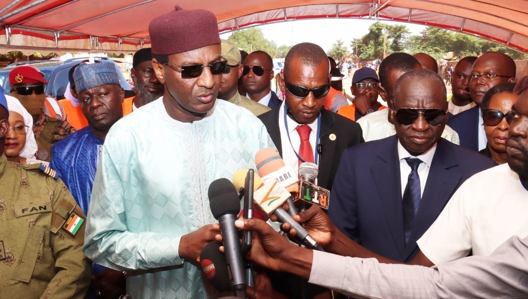 niger banque mondiale ali mahaman lamine zeine et ousmane diagana sur les chantiers du developpement urbain a niamey
