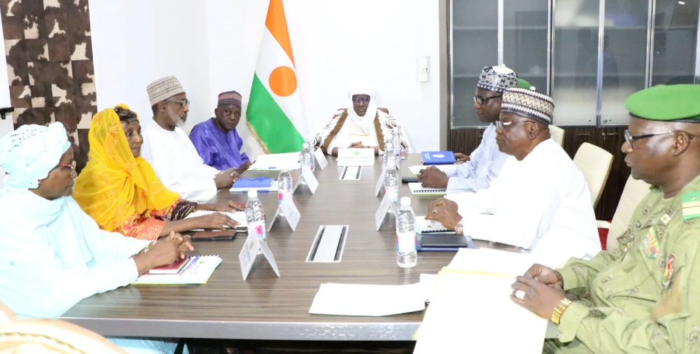 refondation au niger le conseil consultatif lance ses travaux avec une premiere rencontre officielle
