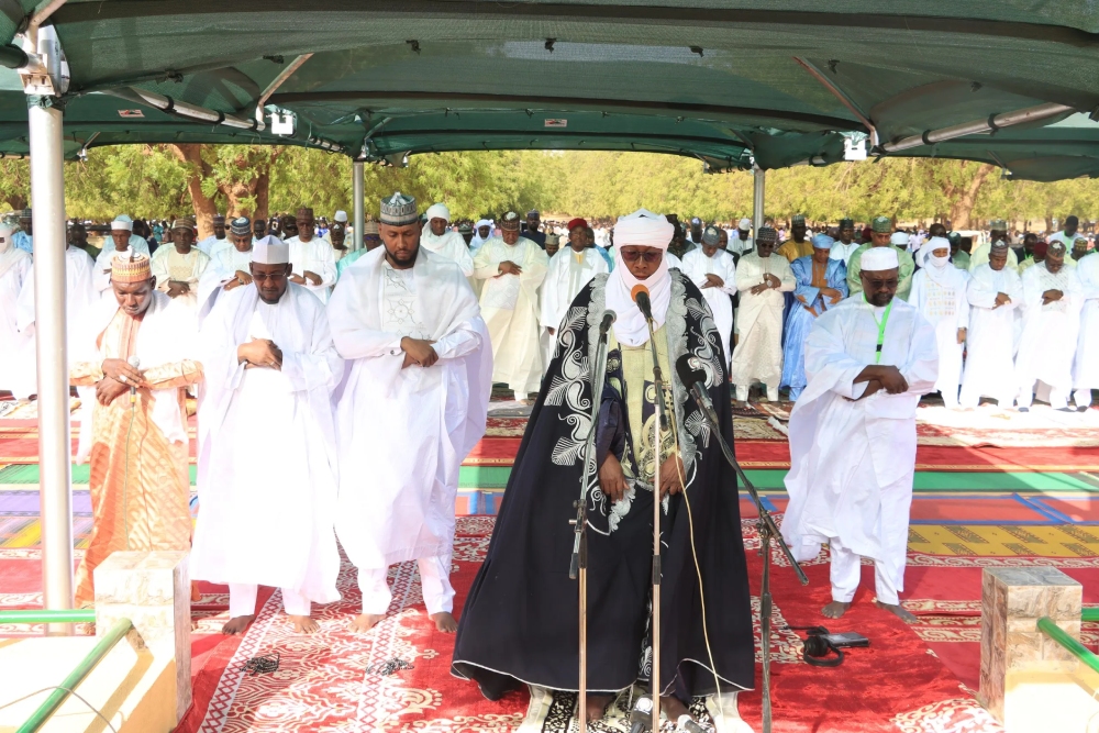 Aid el fitr 2025 ferveur unite et espoir dans toutes les regions du niger