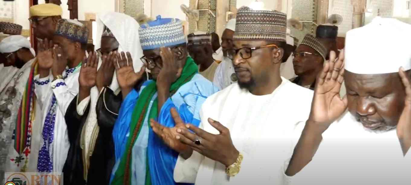 grande priere a niamey les nigeriens unis pour la paix la securite et la souverainete nationale