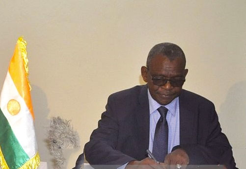 Encore une violation de la constitution en nommant Mamadou Karidjo dans le gouvernement alors qu'il est Président de la Haute Cour de Justice
